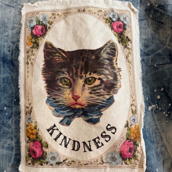 Upcycled/Reworked Denim Jacket| Vintage Heron, Cat, & Bow Patchwork| Boho| Large - Picture 5 of 13